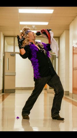 Staff outspirits students on Throwback Thursday