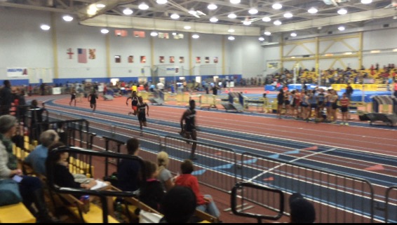 Indoor track runs into first place, finishes with top ten slots