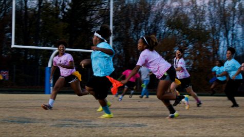 Lady ‘Rines show off their football skills in Powder Puff game