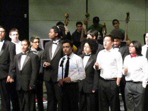 Students perform winter holiday concert preview