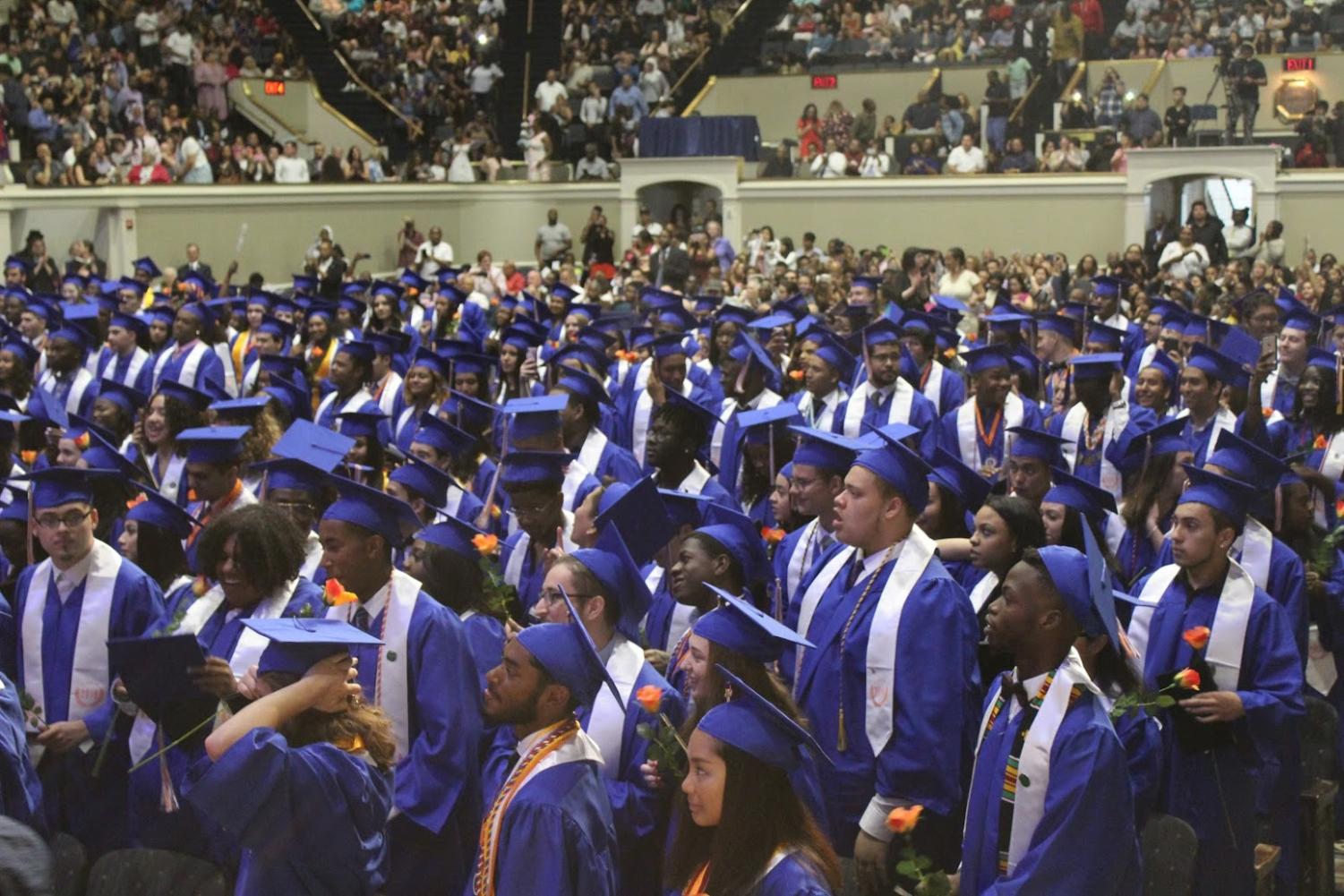 Class of 2018 finishes high school with touching graduation ceremony ...