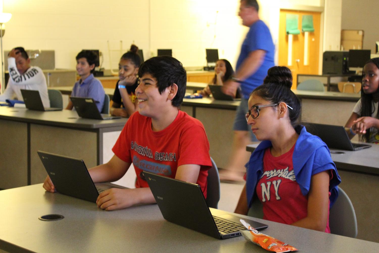Freshman orientation 2018.
To download pictures, go to: https://watkinsmillphotos.pixieset.com/orientation/
